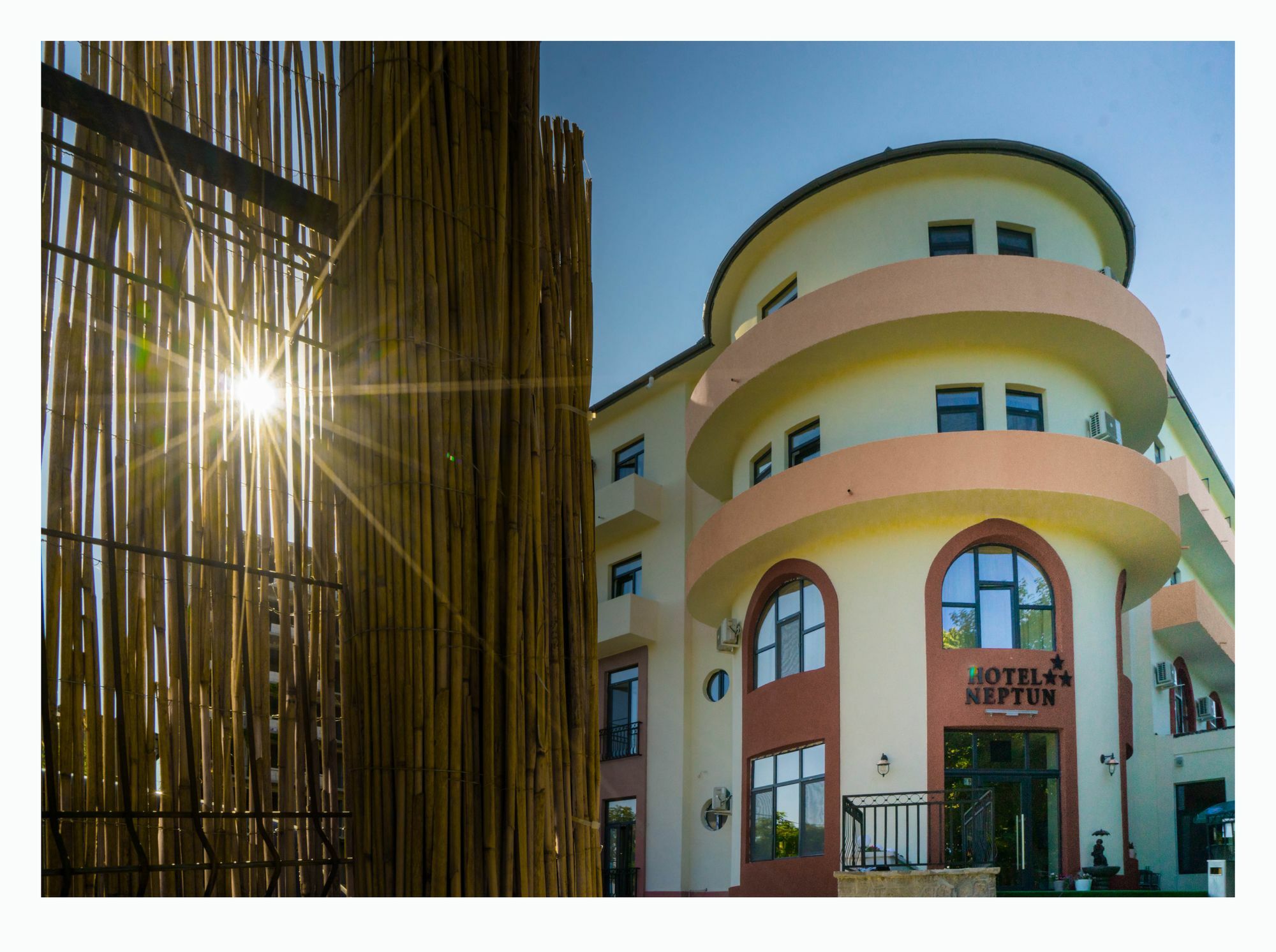 Hotel Neptun Eforie Екстериор снимка
